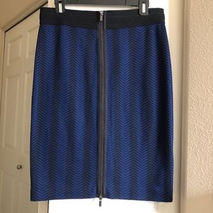 BCBGMAXAZRIA Pencil Skirt with Exposed Zipper EUC